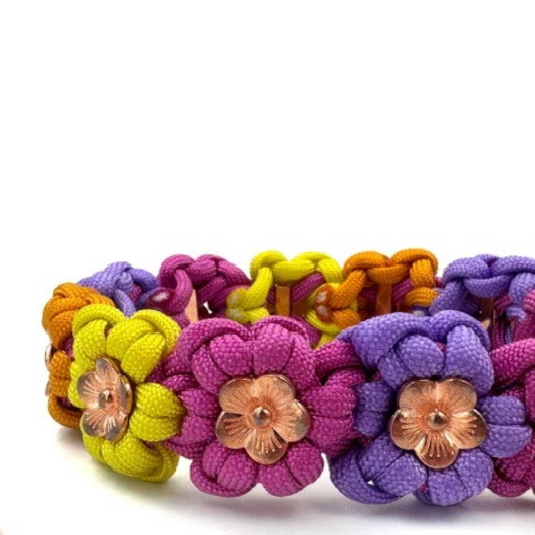 eksluzywna obroża dla psa w kwiatki